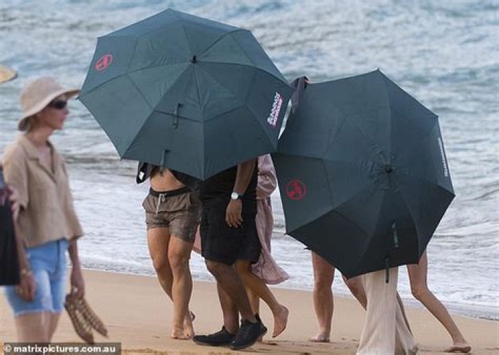 Unraveling The Facts Behind The "sydney Sweeney Nip Slip" Phenomenon